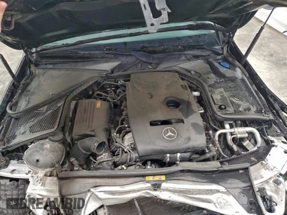 ✅ 2017 Mercedes-Benz C 300 • VIN: 55SWF4KB5HU213164 • Lot: 94115035. Listed on Copart with 63,837 mi. Free auction sales archive from the USA and detailed vehicle history report at DreamBid. Image 11.