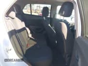 ✅ 2020 Chevrolet Trax LS • VIN: 3GNCJKSBXLL108211 • Lot: 43457223. Wystawiony na IAAI z przebiegiem 123 790 mil. Bezpłatny archiwum sprzedaży aukcyjnych z USA i szczegółowy raport historii pojazdu na DreamBid. Zdjęcie 8.