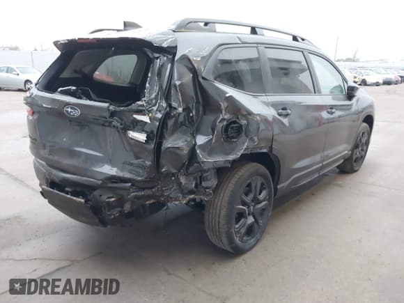 ✅ 2024 Subaru Ascent Onyx • VIN: 4S4WMAHD7R3407462 • Lot: 42181255. Listed on IAAI with 24,373 mi. Free auction sales archive from the USA and detailed vehicle history report at DreamBid. Image 4.
