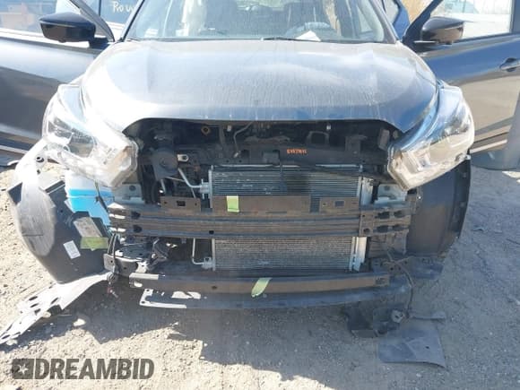 ✅ 2019 Nissan Kicks SV • VIN: 3N1CP5CU6KL496483 • Lot: 43329635. Listed on IAAI with 83,786 mi. Free auction sales archive from the USA and detailed vehicle history report at DreamBid. Image 6.