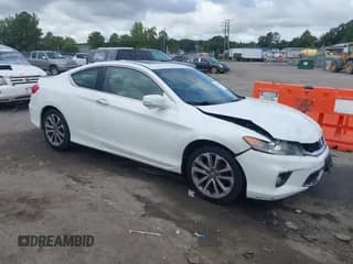 ✅ 2014 Honda Accord EX-L • VIN: 1HGCT2B86EA001255 • Lot: 43191520. Wystawiony na IAAI z przebiegiem 161 508 mil. Bezpłatny archiwum sprzedaży aukcyjnych z USA i szczegółowy raport historii pojazdu na DreamBid. Zdjęcie 1.