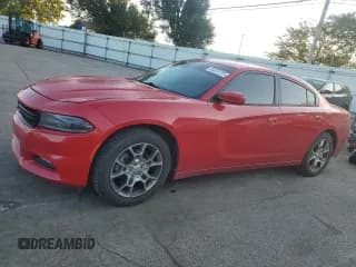 ✅ 2015 Dodge Charger SXT • VIN: 2C3CDXJG3FH739118 • Lot: 80326725. Wystawiony na Copart z przebiegiem 118 043 mil. Bezpłatny archiwum sprzedaży aukcyjnych z USA i szczegółowy raport historii pojazdu na DreamBid. Zdjęcie 1.