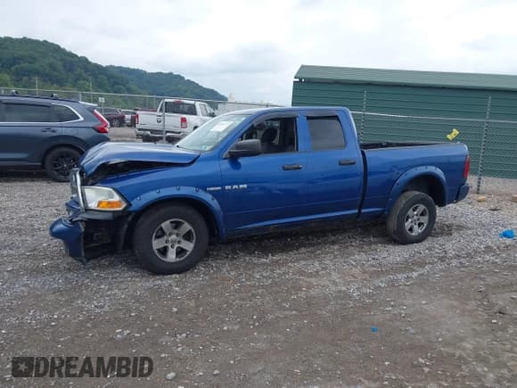 ✅ 2010 Dodge 1500 ST • VIN: 1D7RV1GTXAS104098 • Lot: 43042375. Wystawiony na IAAI z przebiegiem 107 091 mil. Bezpłatny archiwum sprzedaży aukcyjnych z USA i szczegółowy raport historii pojazdu na DreamBid. Zdjęcie 15.