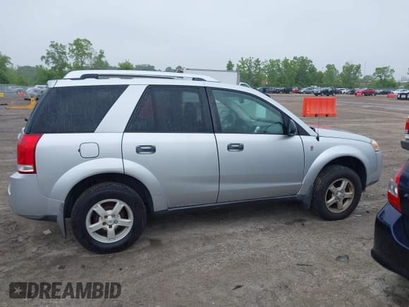 ✅ 2007 Saturn VUE I4 • VIN: 5GZCZ33D67S829798 • Lot: 42391338. Wystawiony na IAAI z przebiegiem 50 685 mil. Bezpłatny archiwum sprzedaży aukcyjnych z USA i szczegółowy raport historii pojazdu na DreamBid. Zdjęcie 13.