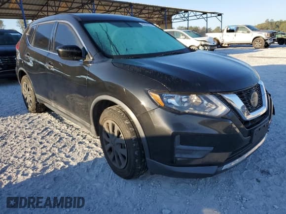 ✅ 2018 Nissan Rogue S • VIN: 5N1AT2MT6JC748467 • Лот: 82553585. Опубликован ранее на Copart с пробегом 79 259 миль. Бесплатный доступ к архиву аукционных продаж из США и подробный отчёт об истории автомобиля на DreamBid. Изображение 4.