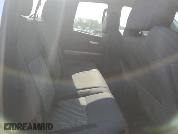 ✅ 2019 Toyota Tundra SR • VIN: 5TFRM5F10KX144134 • Lot: 57974935. Listed on Copart with 135,695 mi. Free auction sales archive from the USA and detailed vehicle history report at DreamBid. Image 10.