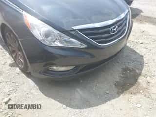 ✅ 2011 Hyundai Sonata SE • VIN: 5NPEC4AC3BH030726 • Lot: 43133707. Listed on IAAI with 327,804 mi. Free auction sales archive from the USA and detailed vehicle history report at DreamBid. Image 6.