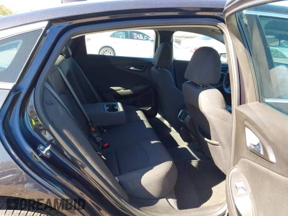 2023 Chevrolet Malibu LT z VIN 1G1ZD5ST0PF210517, wystawiony jako IAAI lot #43603730 z przebiegiem 76 940 mil mil oraz . Historia ofert i sprzedaży dostępna na DreamBid. Obrazek 8.