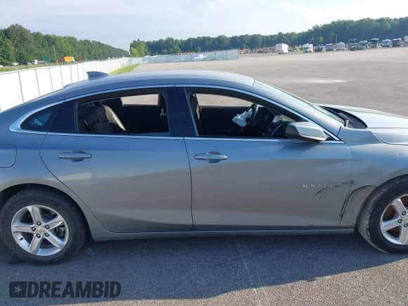 2023 Chevrolet Malibu LT с VIN 1G1ZD5ST9PF230040, выставлен на аукционе IAAI как лот 42822979 с пробегом 49 829 миль миль и . История ставок и продаж доступна на DreamBid. Изображение 13.