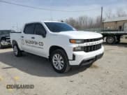 ✅ 2022 Chevrolet Silverado 1500 Custom • VIN: 3GCPYBEK5NG161010 • Lot: 48118315. Wystawiony na Copart z przebiegiem 37 968 mil. Bezpłatny archiwum sprzedaży aukcyjnych z USA i szczegółowy raport historii pojazdu na DreamBid. Zdjęcie 4.