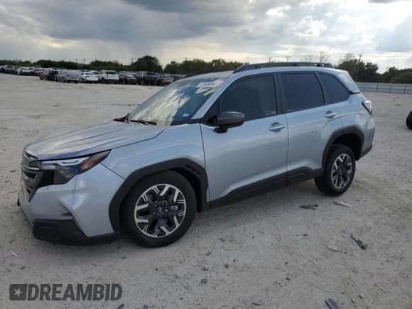 ✅ 2025 Subaru Forester Premium • VIN: JF2SLDDC8SH436628 • Lot: 72585894. Listed on Copart with 2,271 mi. Free auction sales archive from the USA and detailed vehicle history report at DreamBid. Image 1.