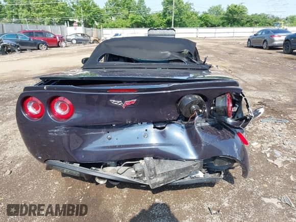 2013 Chevrolet Corvette with VIN 1G1YZ3DEXD5701159, listed as a IAAI auction lot 42470044 with 44,074 mi miles and . Bid and sale history available at DreamBid. Image 17.