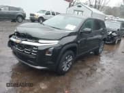 ✅ 2026 Chevrolet Equinox FWD LT • VIN: 3GNAXHEG3TL242915 • Lot: 43825026. Wystawiony na IAAI z przebiegiem 8 049 mil. Bezpłatny archiwum sprzedaży aukcyjnych z USA i szczegółowy raport historii pojazdu na DreamBid. Zdjęcie 2.