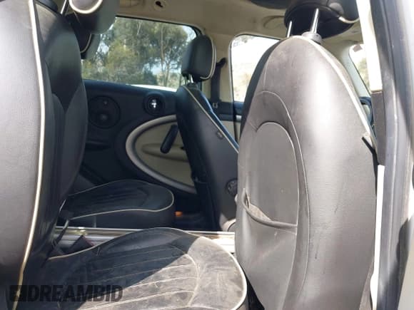 ✅ 2011 MINI Countryman • VIN: WMWZB3C5XBWM00428 • Lot: 41916870. Listed on IAAI with 114,546 mi. Free auction sales archive from the USA and detailed vehicle history report at DreamBid. Image 8.