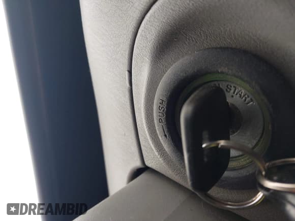 ✅ 2000 Toyota Avalon XL • VIN: 4T1BF28B0YU097015 • Lot: 43753920. Wystawiony na IAAI z przebiegiem 136 569 mil. Bezpłatny archiwum sprzedaży aukcyjnych z USA i szczegółowy raport historii pojazdu na DreamBid. Zdjęcie 11.