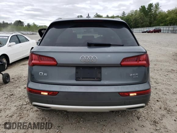 ✅ 2018 Audi Q5 Premium Plus • VIN: WA1BNAFY9J2109487 • Lot: 57653345. Listed on Copart with 47,518 mi. Free auction sales archive from the USA and detailed vehicle history report at DreamBid. Image 6.