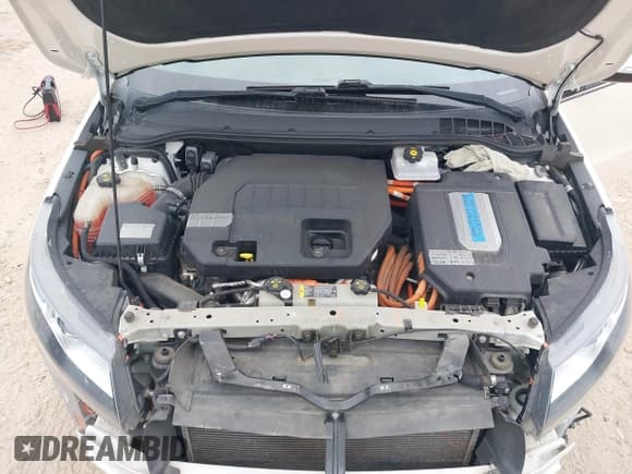 ✅ 2012 Chevrolet Volt • VIN: 1G1RD6E42CU113755 • Lot: 43609420. Listed on IAAI with 131,630 mi. Free auction sales archive from the USA and detailed vehicle history report at DreamBid. Image 10.