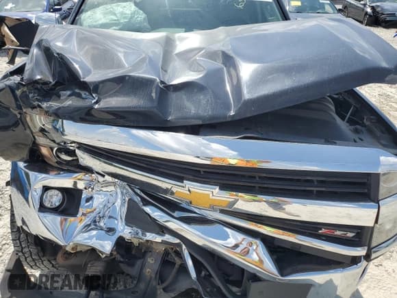 ✅ 2015 Chevrolet Silverado 1500 • VIN: 1GC2CWEG8FZ556585 • Лот: 63701795. Опубликован ранее на Copart с пробегом 126 164 миль. Бесплатный доступ к архиву аукционных продаж из США и подробный отчёт об истории автомобиля на DreamBid. Изображение 11.