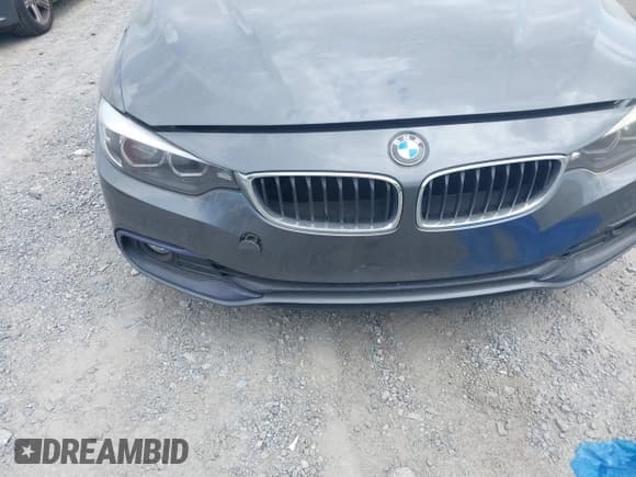 ✅ 2018 BMW 4 Series 430i xDrive • VIN: WBA4J3C57JBG91928 • Lot: 42699996. Wystawiony na IAAI z przebiegiem 147 351 mil. Bezpłatny archiwum sprzedaży aukcyjnych z USA i szczegółowy raport historii pojazdu na DreamBid. Zdjęcie 6.