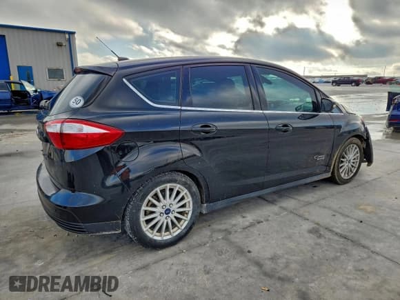 ✅ 2016 Ford C-Max SEL • VIN: 1FADP5CU1GL116640 • Лот: 94353545. Опубликован ранее на Copart с пробегом Не указан. Бесплатный доступ к архиву аукционных продаж из США и подробный отчёт об истории автомобиля на DreamBid. Изображение 3.