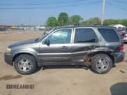 ✅ 2005 Ford Escape Limited • VIN: 1FMYU94155KA92695 • Lot: 42277767. Listed on IAAI with Not provided. Free auction sales archive from the USA and detailed vehicle history report at DreamBid. Image 14.
