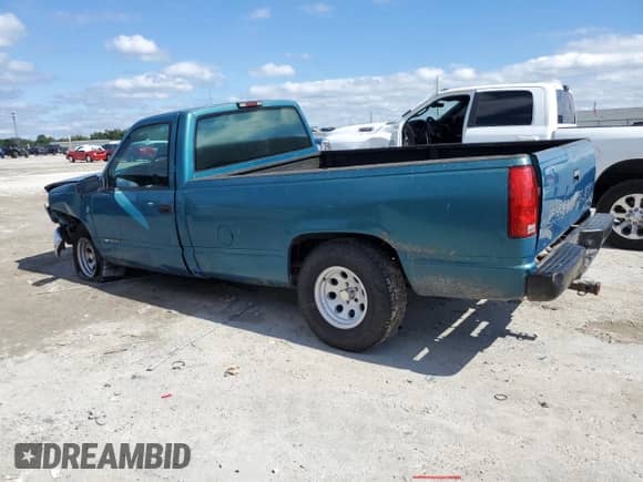 1998 Chevrolet Silverado 1500 with VIN 1GCEC14W8WZ105696, listed as a Copart auction lot 85420185 with 220,727 mi miles and Salvage title. Bid and sale history available at DreamBid. Image 2.