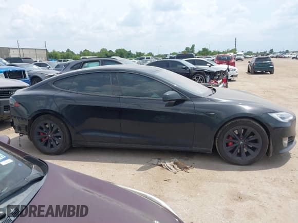 ✅ 2019 Tesla Model S 75D • VIN: 5YJSA1E25KF311319 • Лот: 43009074. Опубликован ранее на IAAI с пробегом 81 285 миль. Бесплатный доступ к архиву аукционных продаж из США и подробный отчёт об истории автомобиля на DreamBid. Изображение 14.