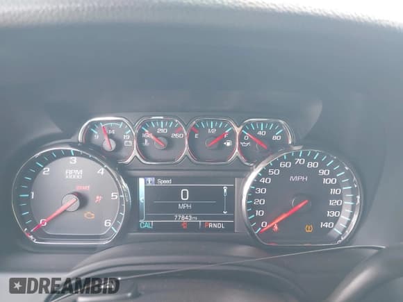 ✅ 2020 Chevrolet Tahoe LT • VIN: 1GNSCBKCXLR299233 • Lot: 43131742. Wystawiony na IAAI z przebiegiem 77 843 mil. Bezpłatny archiwum sprzedaży aukcyjnych z USA i szczegółowy raport historii pojazdu na DreamBid. Zdjęcie 7.