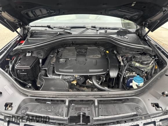 ✅ 2012 Mercedes-Benz M 350 • VIN: 4JGDA5HB8CA058305 • Lot: 43711622. Wystawiony na IAAI z przebiegiem 114 369 mil. Bezpłatny archiwum sprzedaży aukcyjnych z USA i szczegółowy raport historii pojazdu na DreamBid. Zdjęcie 10.