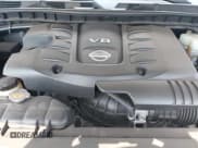 ✅ 2018 Nissan Armada SV • VIN: JN8AY2NC5JX501457 • Lot: 42816460. Wystawiony na IAAI z przebiegiem 80 439 mil. Bezpłatny archiwum sprzedaży aukcyjnych z USA i szczegółowy raport historii pojazdu na DreamBid. Zdjęcie 10.