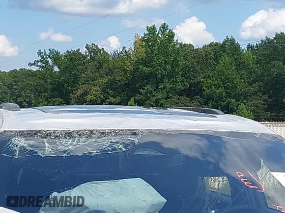 ✅ 2024 Jeep Grand Cherokee Altitude • VIN: 1C4RJKAG2R8591409 • Lot: 42919271. Listed on IAAI with 19,434 mi. Free auction sales archive from the USA and detailed vehicle history report at DreamBid. Image 17.