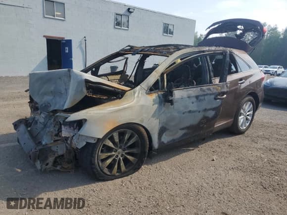 ✅ 2014 Toyota Venza LE • VIN: 4T3BA3BB7EU052105 • Lot: 64283715. Listed on Copart with Not provided. Free auction sales archive from the USA and detailed vehicle history report at DreamBid. Image 1.