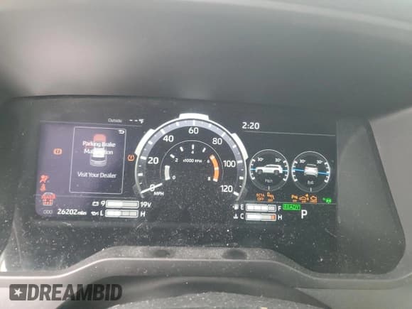 ✅ 2023 Toyota Sequoia SR5 • VIN: 7SVAAABA7PX016524 • Лот: 69521045. Опубликован ранее на Copart с пробегом 26 202 миль. Бесплатный доступ к архиву аукционных продаж из США и подробный отчёт об истории автомобиля на DreamBid. Изображение 9.