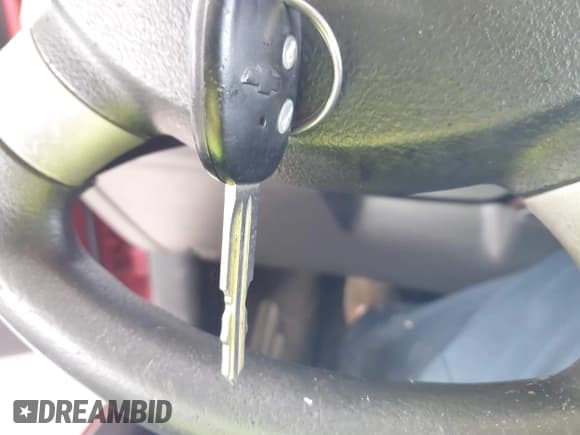 ✅ 2007 Chevrolet Aveo LT • VIN: KL1TG566X7B153881 • Lot: 42626501. Wystawiony na IAAI z przebiegiem 122 555 mil. Bezpłatny archiwum sprzedaży aukcyjnych z USA i szczegółowy raport historii pojazdu na DreamBid. Zdjęcie 11.