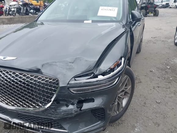 ✅ 2023 Genesis GV70 2.5T • VIN: KMUMADTB7PU103287 • Lot: 42112852. Listed on IAAI with 27,535 mi. Free auction sales archive from the USA and detailed vehicle history report at DreamBid. Image 6.