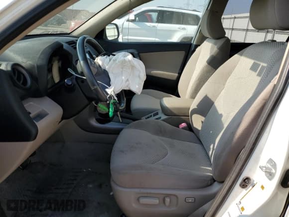 ✅ 2006 Toyota RAV4 Limited • VIN: JTMBK31VX65012148 • Лот: 67650015. Опубликован ранее на Copart с пробегом 193 620 миль. Бесплатный доступ к архиву аукционных продаж из США и подробный отчёт об истории автомобиля на DreamBid. Изображение 7.