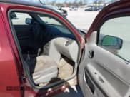 ✅ 2009 Chevrolet HHR LS • VIN: 3GNCA13B29S532120 • Lot: 41845318. Listed on IAAI with 283,132 mi. Free auction sales archive from the USA and detailed vehicle history report at DreamBid. Image 5.