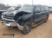 ✅ 2002 Chevrolet Suburban LS • VIN: 3GNEC16Z42G281945 • Лот: 41419037. Опубликован ранее на IAAI с пробегом 203 928 миль. Бесплатный доступ к архиву аукционных продаж из США и подробный отчёт об истории автомобиля на DreamBid. Изображение 2.
