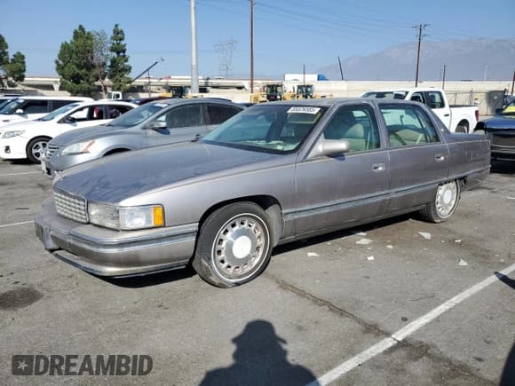✅ 1996 Cadillac DeVille • VIN: 1G6KD52Y8TU200069 • Lot: 85326585. Listed on Copart with Not provided. Free auction sales archive from the USA and detailed vehicle history report at DreamBid. Image 1.