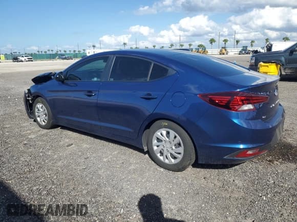 ✅ 2020 Hyundai Elantra SE • VIN: 5NPD74LF0LH611349 • Лот: 82778465. Опубликован ранее на Copart с пробегом 56 163 миль. Бесплатный доступ к архиву аукционных продаж из США и подробный отчёт об истории автомобиля на DreamBid. Изображение 2.