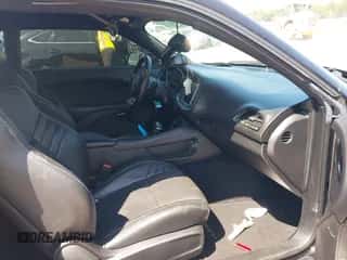 2020 Dodge Challenger SRT Hellcat Redeye Widebody z VIN 2C3CDZL98LH128720, wystawiony jako IAAI lot #43182633 z przebiegiem 44 617 mil mil oraz . Historia ofert i sprzedaży dostępna na DreamBid. Obrazek 5.