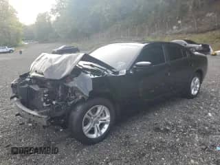 2022 Dodge Charger SXT with VIN 2C3CDXBG2NH172624, listed as a Copart auction lot 70943025 with 64,601 mi miles and Salvage title. Bid and sale history available at DreamBid. Image 1.