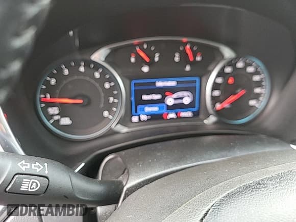 ✅ 2020 Chevrolet Equinox LT • VIN: 2GNAXKEV4L6207851 • Лот: 43708805. Опубликован ранее на IAAI с пробегом 96 143 миль. Бесплатный доступ к архиву аукционных продаж из США и подробный отчёт об истории автомобиля на DreamBid. Изображение 2.