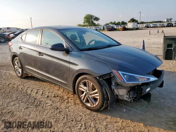 2020 Hyundai Elantra SEL с VIN 5NPD84LF1LH565849, выставлен на аукционе Copart как лот 70696625 с пробегом 108 365 миль миль и Списание • Salvage title. История ставок и продаж доступна на DreamBid. Изображение 4.