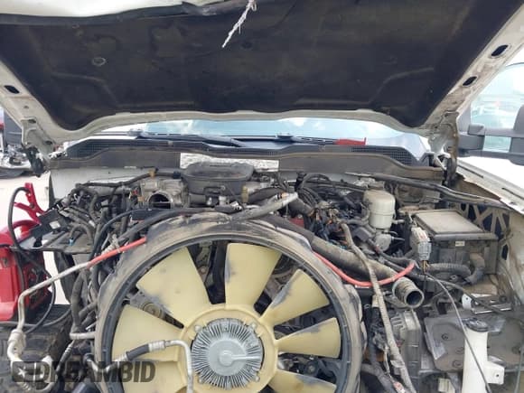 ✅ 2016 Chevrolet Silverado 2500HD LT • VIN: 1GC1KVE86GF270450 • Лот: 42439752. Опубликован ранее на IAAI с пробегом 174 476 миль. Бесплатный доступ к архиву аукционных продаж из США и подробный отчёт об истории автомобиля на DreamBid. Изображение 10.