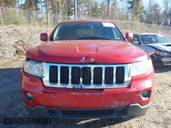 ✅ 2011 Jeep Grand Cherokee Laredo • VIN: 1J4RR4GG0BC528513 • Lot: 41903940. Listed on IAAI with 178,861 mi. Free auction sales archive from the USA and detailed vehicle history report at DreamBid. Image 12.