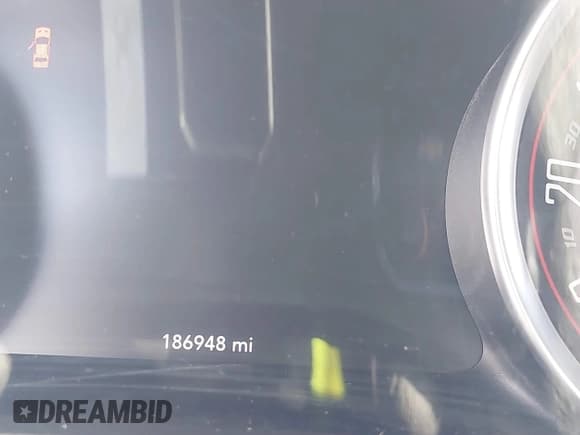 ✅ 2015 Dodge Challenger R/T Plus • VIN: 2C3CDZBT4FH783278 • Лот: 40836805. Опубликован ранее на IAAI с пробегом 186 948 миль. Бесплатный доступ к архиву аукционных продаж из США и подробный отчёт об истории автомобиля на DreamBid. Изображение 15.