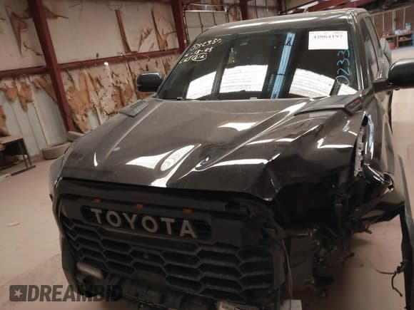 ✅ 2023 Toyota Tundra TRD Pro Hybrid • VIN: 5TFPC5DBXPX023320 • Лот: 42064197. Опубликован ранее на IAAI с пробегом 18 147 миль. Бесплатный доступ к архиву аукционных продаж из США и подробный отчёт об истории автомобиля на DreamBid. Изображение 13.