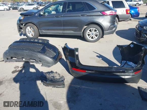 ✅ 2023 Jeep Grand Cherokee Altitude X • VIN: 1C4RJKAG1P8812950 • Lot: 43428952. Listed on IAAI with 33,890 mi. Free auction sales archive from the USA and detailed vehicle history report at DreamBid. Image 12.