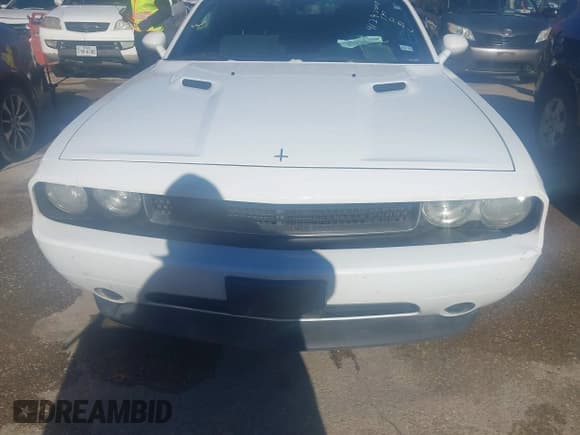 ✅ 2013 Dodge Challenger SXT • VIN: 2C3CDYAG2DH530794 • Lot: 41292007. Wystawiony na IAAI z przebiegiem 218 464 mil. Bezpłatny archiwum sprzedaży aukcyjnych z USA i szczegółowy raport historii pojazdu na DreamBid. Zdjęcie 12.